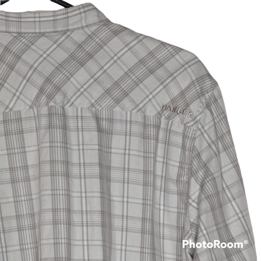 Oakley Shirt Mens Sz L Gray Button Up Long Sleeve Chest Pocket Dress Shirt - Picture 9 of 11